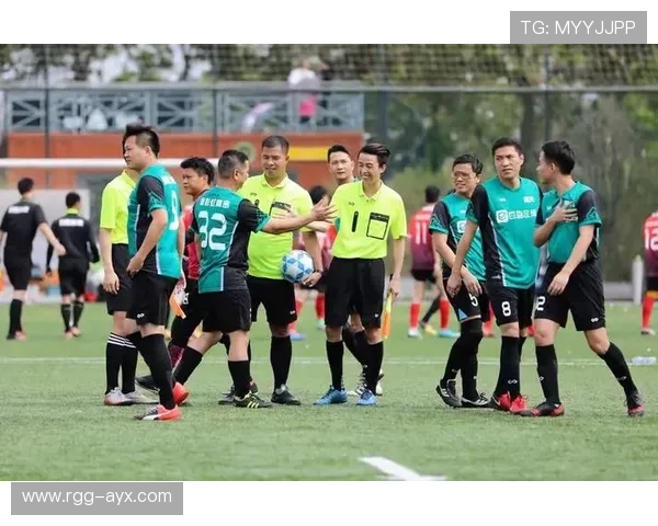 哥伦比亚队展现快速攻防节奏，力克对手挺进四强