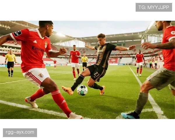 本菲卡战术体系深度解析:新赛季竞争力全面提升,战略布局彰显争冠雄心 本菲卡战术体系深度解析:新赛季竞争力全面提升,战略布局彰显争冠雄心