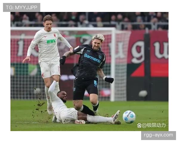 德甲球队阵容变化频繁，夏季转会窗口或将引发竞争格局新一轮洗牌