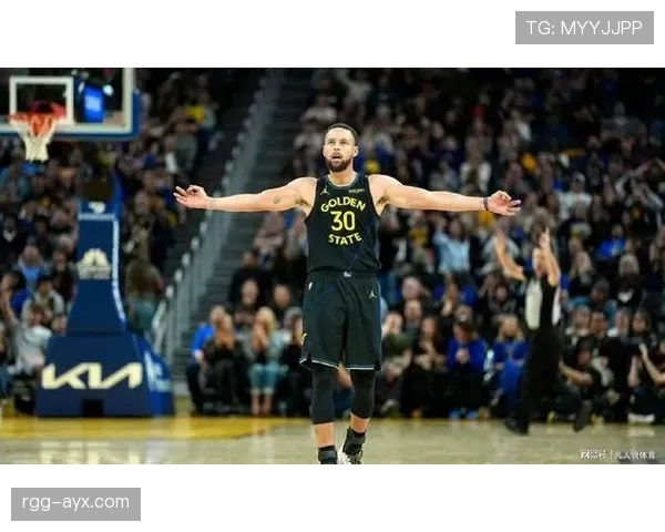 费舍尔挡拆频繁助攻库里 提升球队三分效率显著